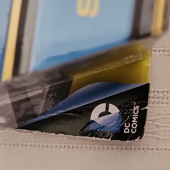 Mattel Superman Action Figure - Picture 4 of 4